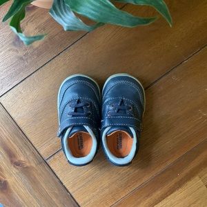 Stride Rite baby shoes, size 4